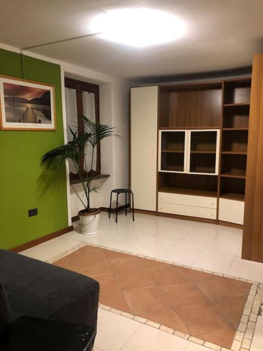 La Casa Di Rox Ad Aosta - Small Holiday Apartment In Central Aosta - Alloggio Ad Uso Turistico - Vda - Aosta - N 0304 מראה חיצוני תמונה